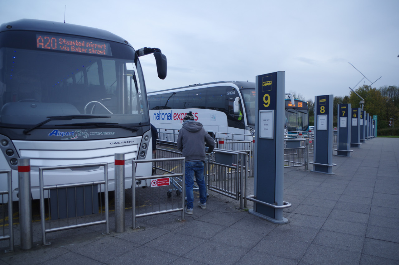 Zone d’arrivée d’un aéroport